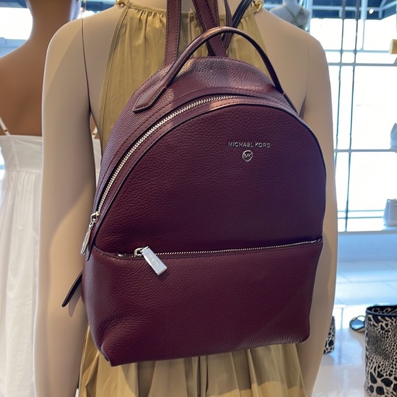 Michael Kors Women's Valerie Medium Pebbled Leather Backpack Merlot 
NWT - Picture 16 of 16